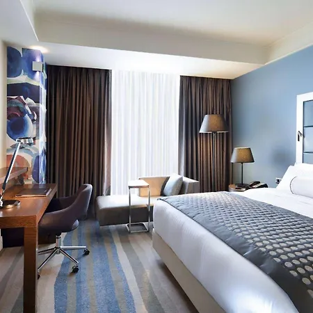 Wyndham Grand Europe Ξενοδοχείο 5*