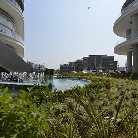 Wyndham Grand Europe 5*