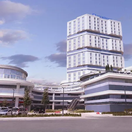 Hotel Wyndham Grand Europe 5*