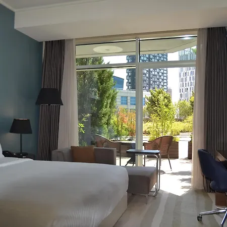 Wyndham Grand Europe 5*