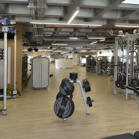 Wyndham Grand Europe Отель