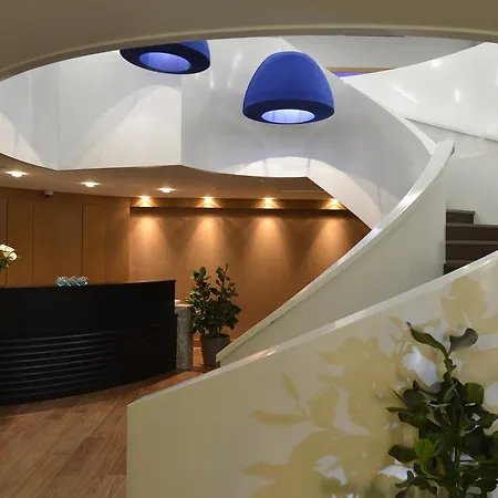 Wyndham Grand Europe Стамбул