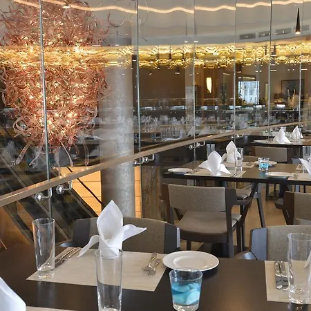 Wyndham Grand Europe Отель 5*