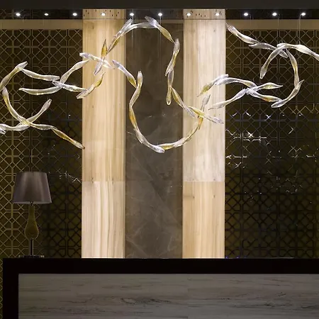 Wyndham Grand Europe 5*